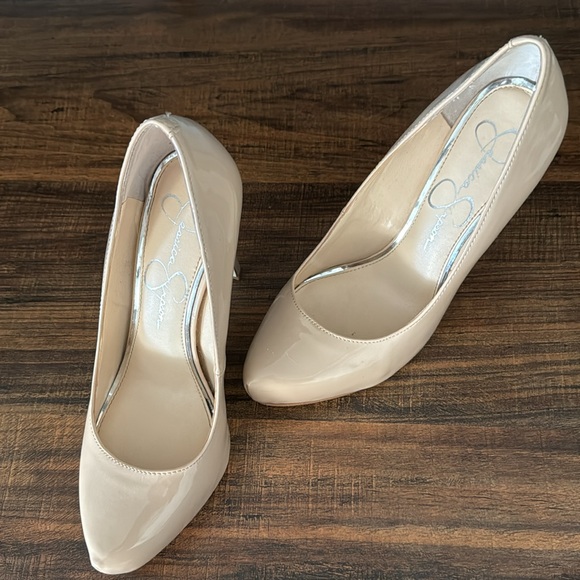 Jessica Simpson heels - Picture 3 of 6